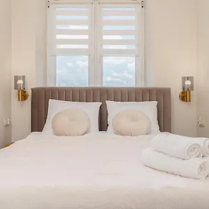 Basztowa By Vsi Apartamento Cracovia